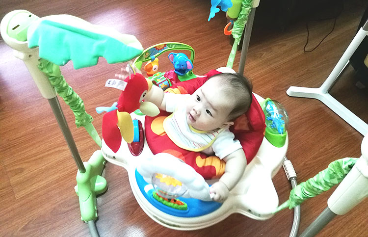 jumperoo