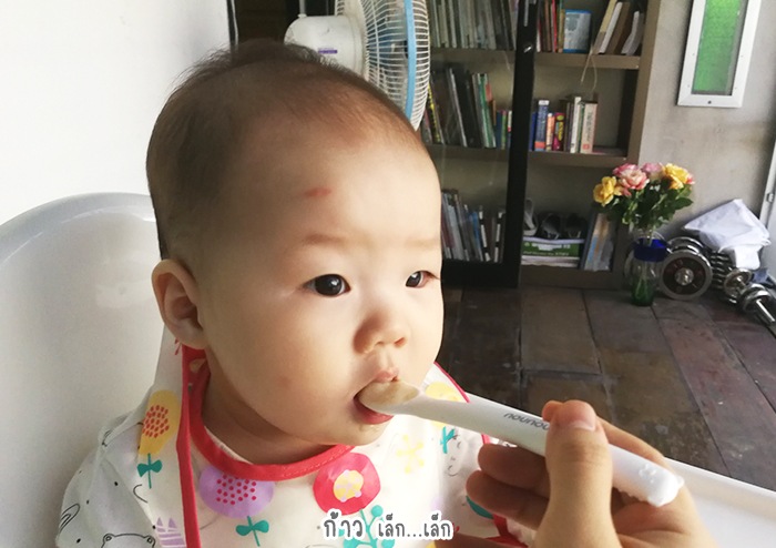 เมนูกล้วยบดราดนมแม่ 